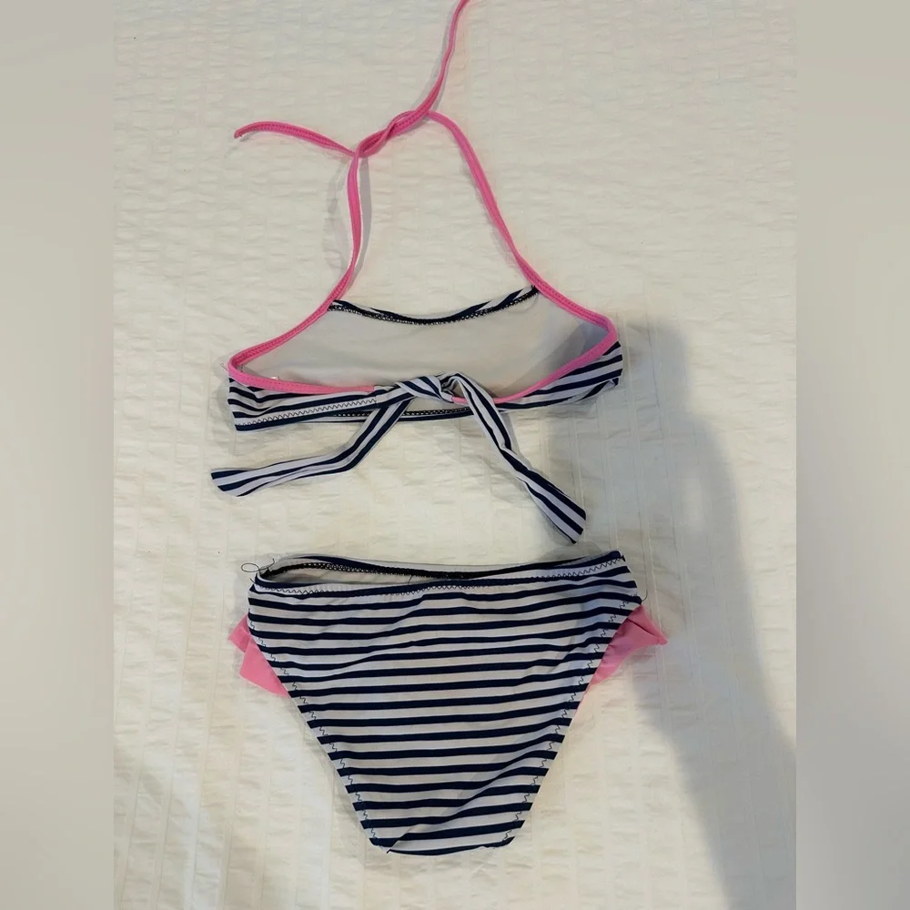 Two pieces swimsuit